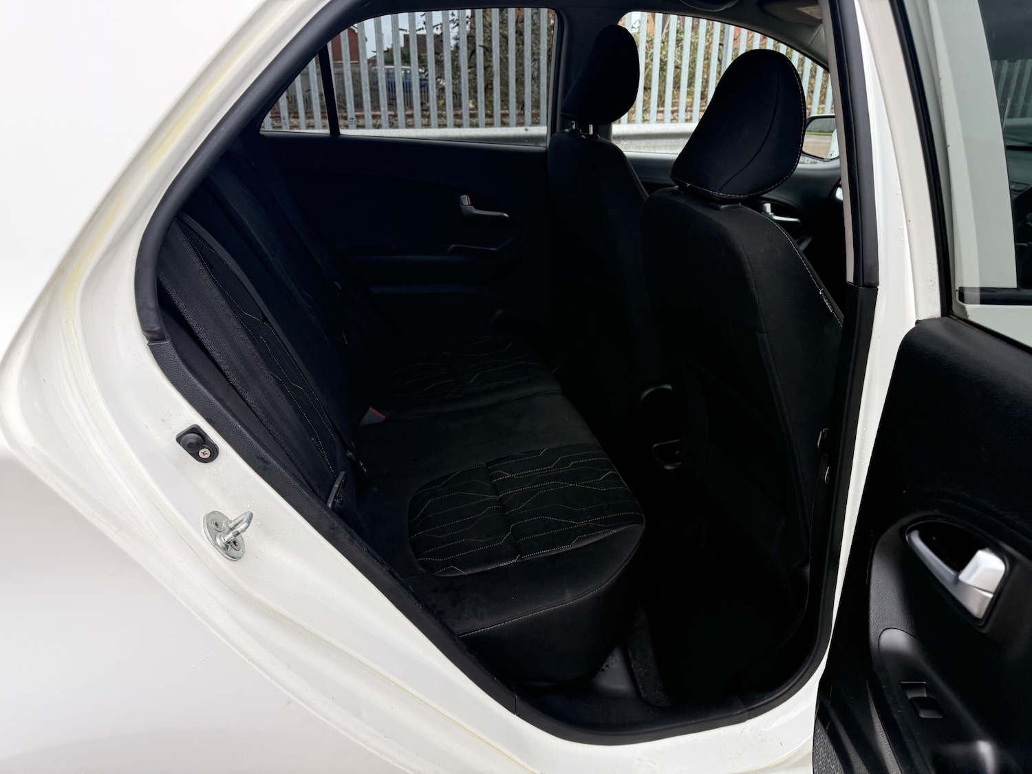 Used Kia Picanto 2016 for sale - 76861954: Photo 13