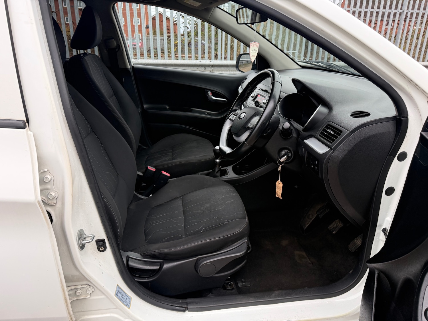 Used Kia Picanto 2016 for sale - 76861954: Photo 16