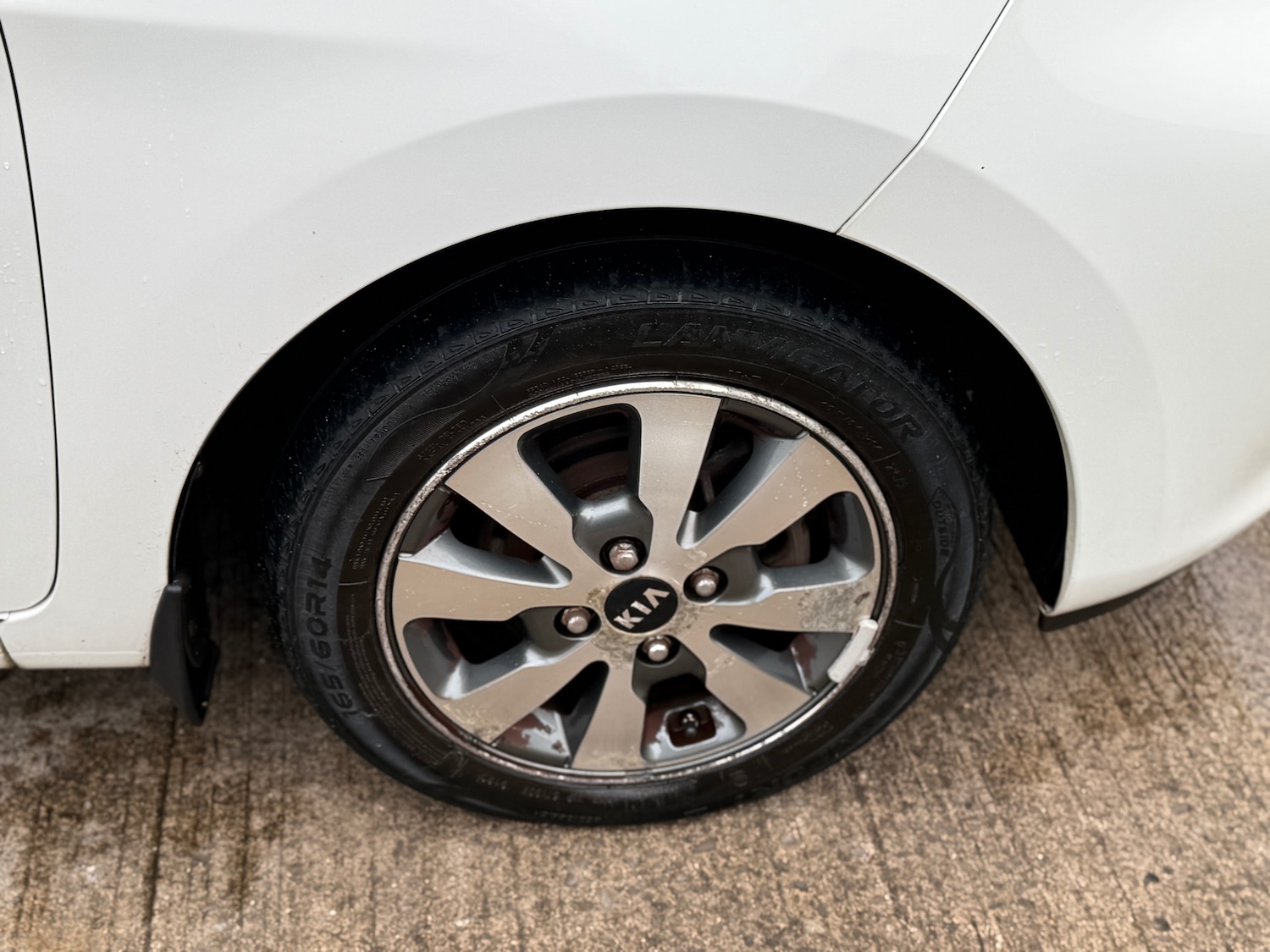 Used Kia Picanto 2016 for sale - 76861954: Photo 21