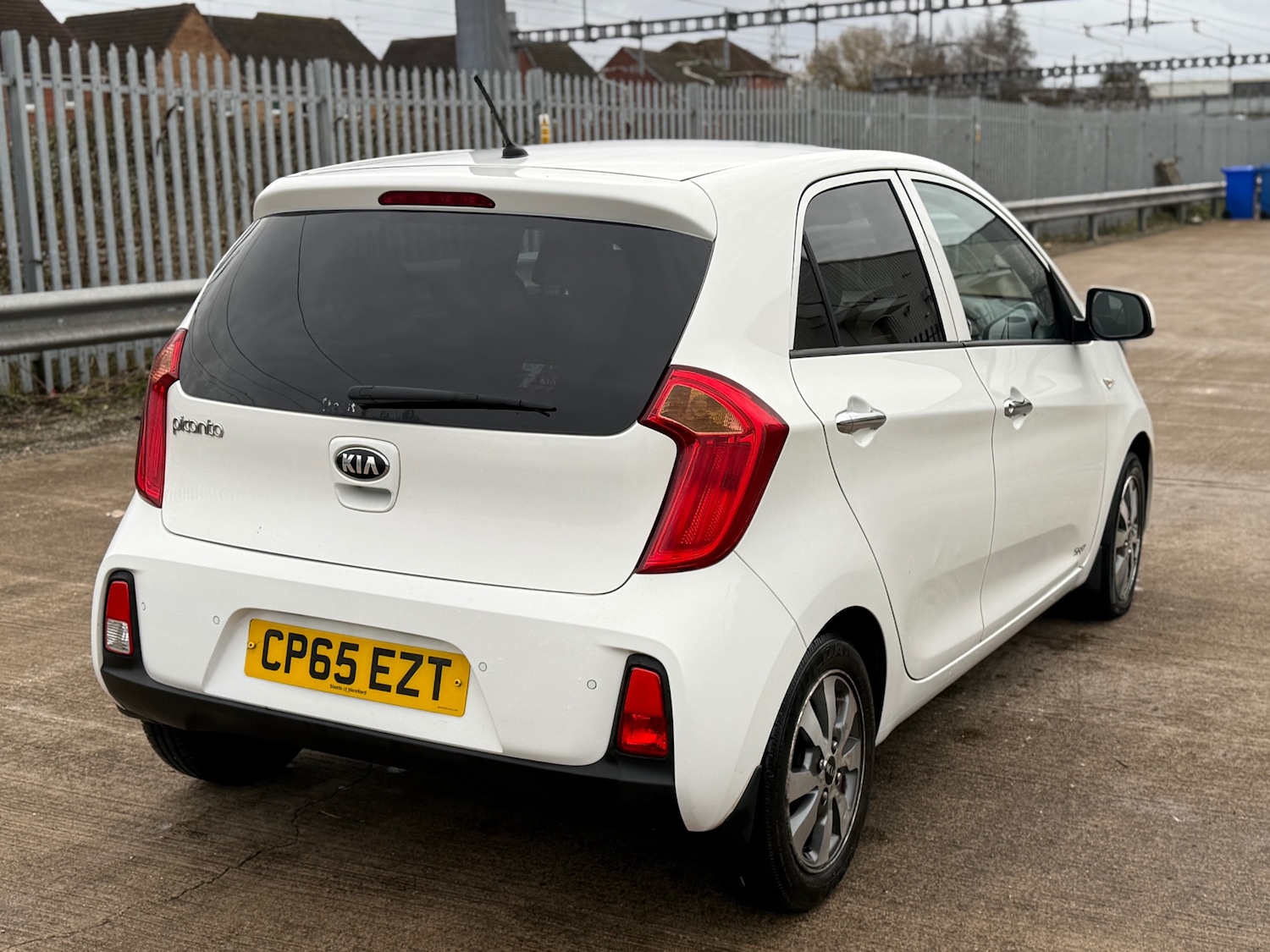 Used Kia Picanto 2016 for sale - 76861954: Photo 8