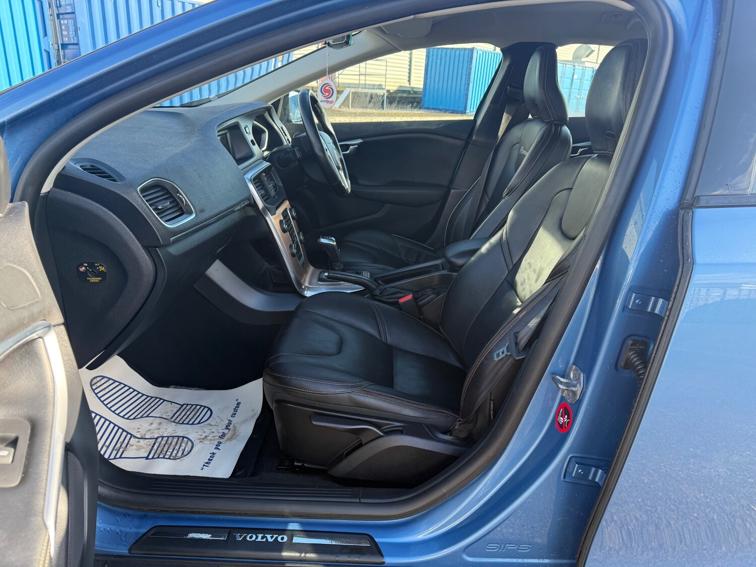 Used Volvo V40 2015 for sale - 77477015: Photo 15