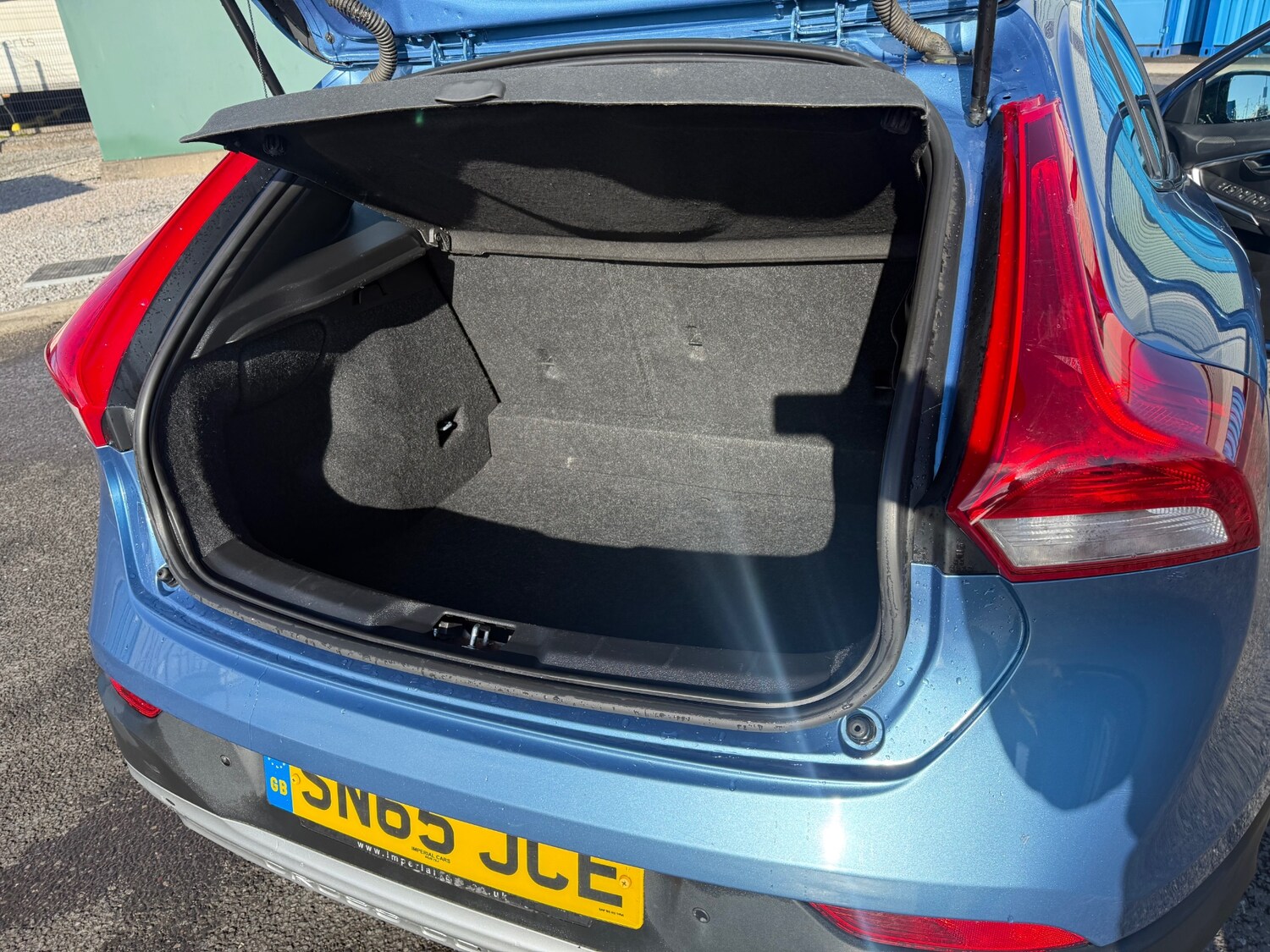 Used Volvo V40 2015 for sale - 77477015: Photo 19