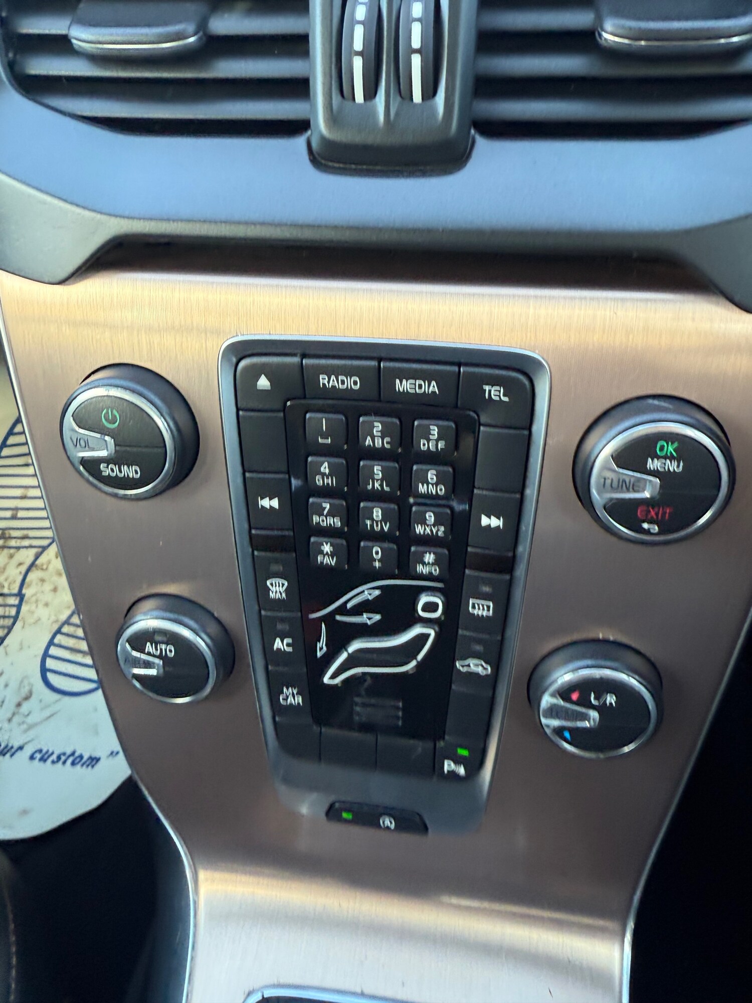 Used Volvo V40 2015 for sale - 77477015: Photo 23