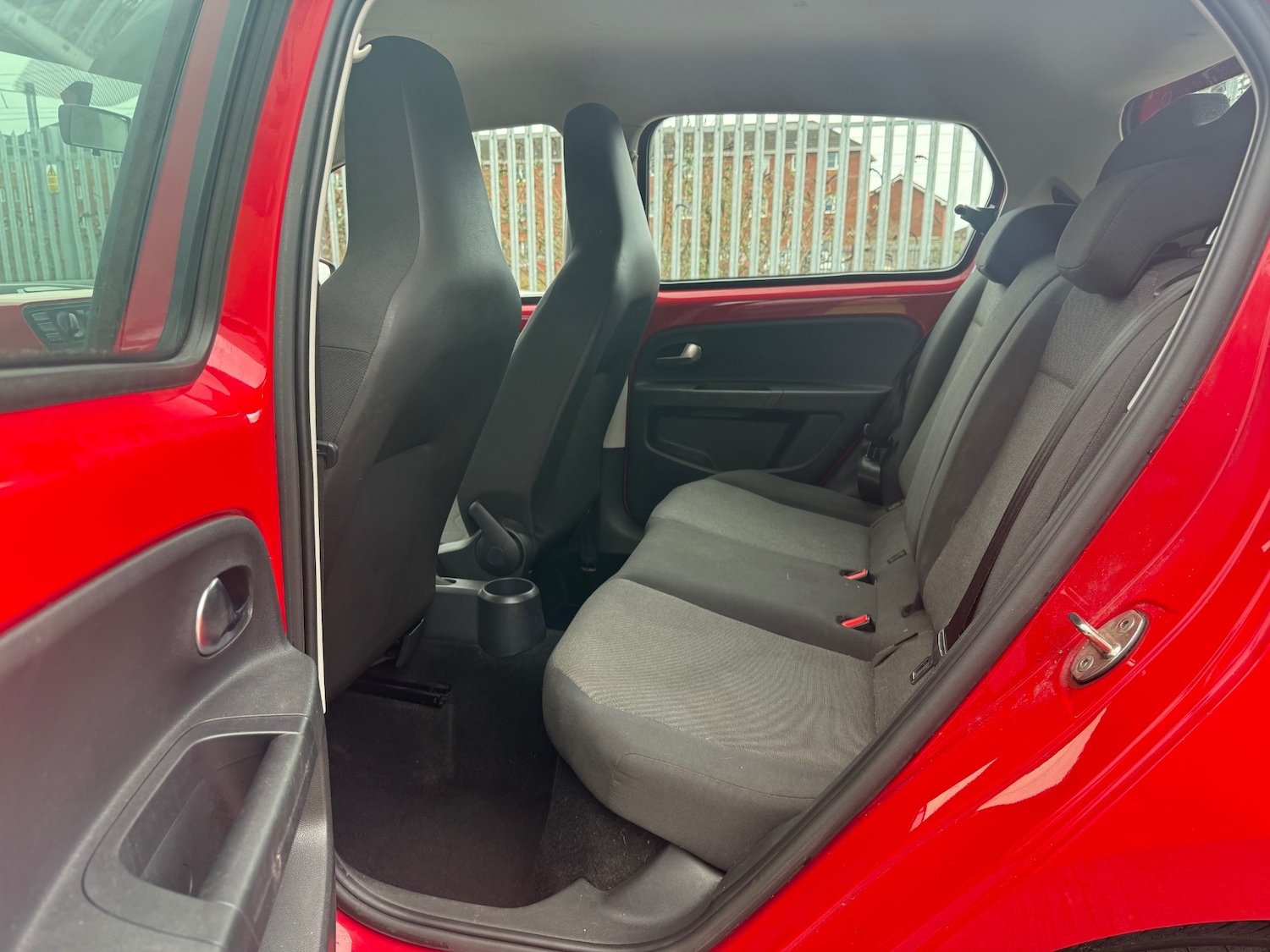 Used Volkswagen up! 2014 for sale - 77492884: Photo 11