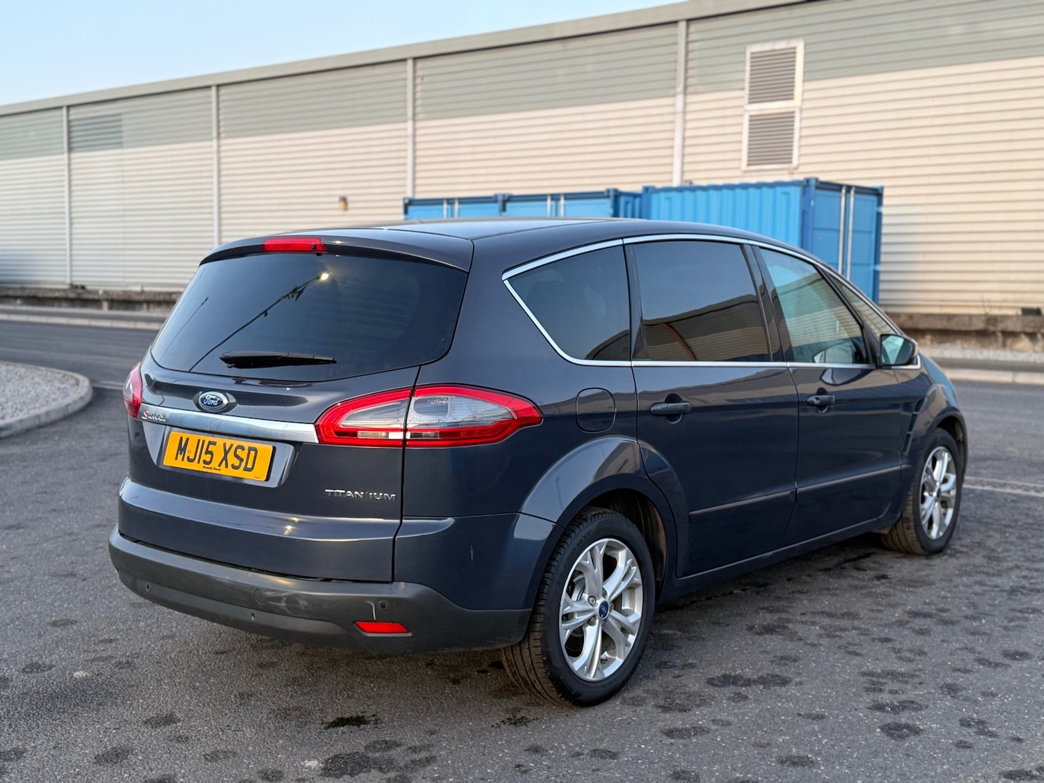 Used Ford S-Max 2015 for sale - 77085463: Photo 9