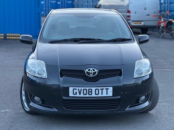 Toyota Auris feature image