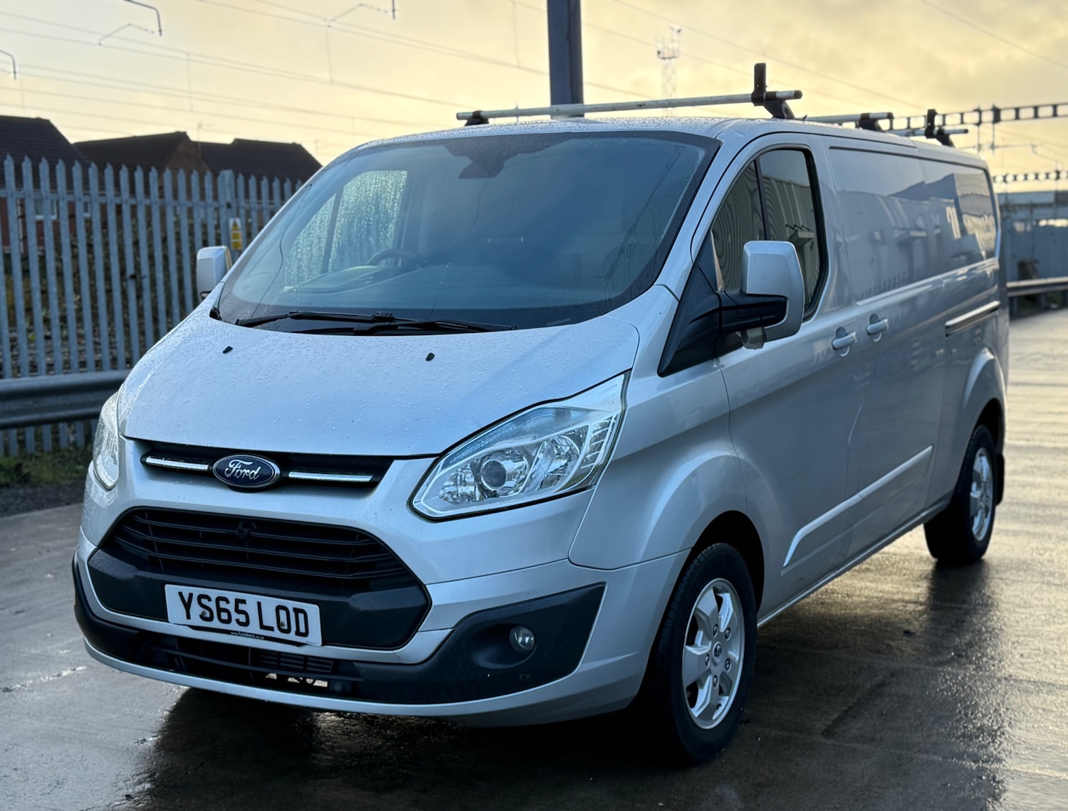 Used Ford Transit Custom 2015 for sale - 76853429: Photo 2