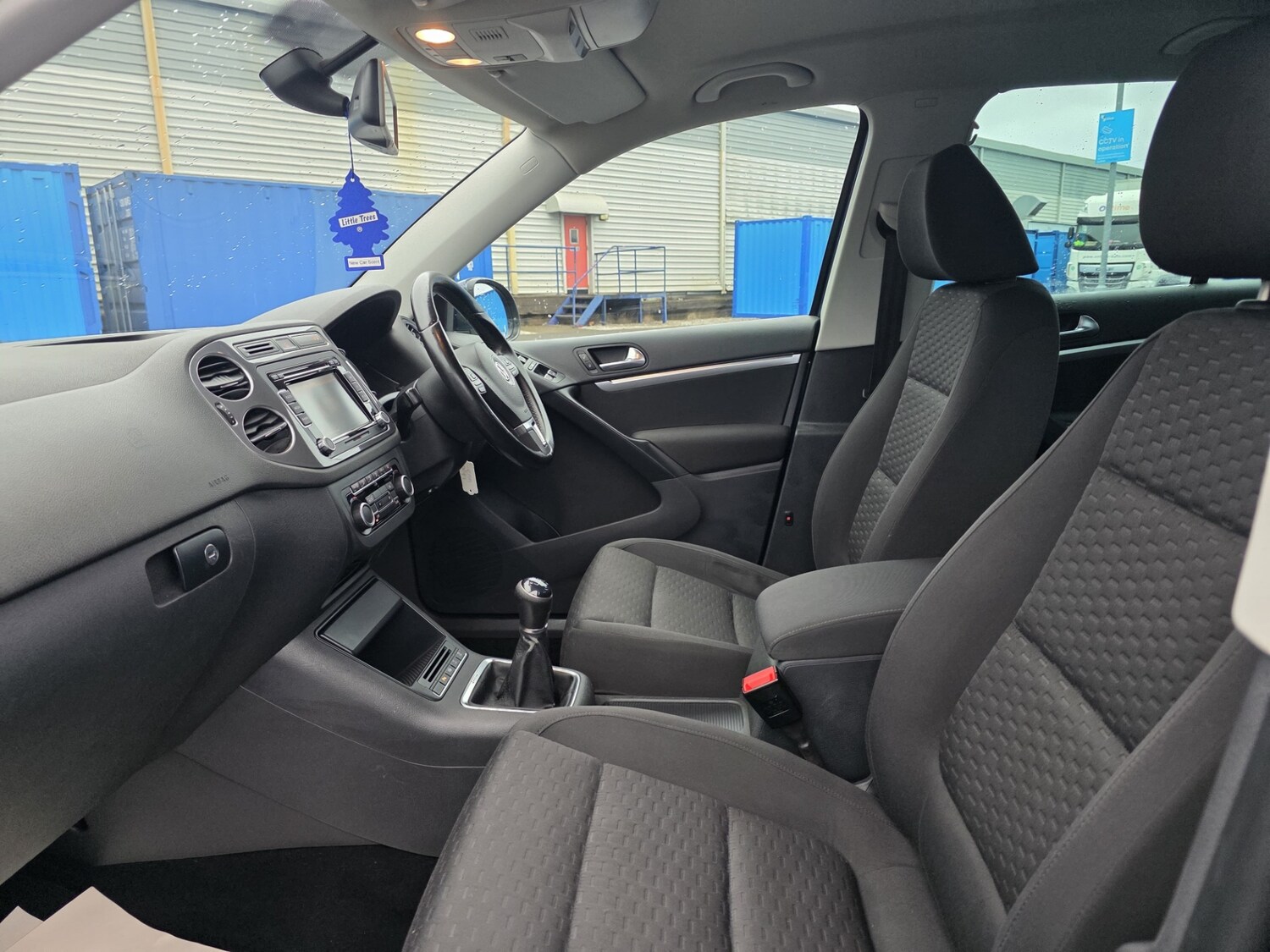 Used Volkswagen Tiguan 2011 for sale - 76172823: Photo 13