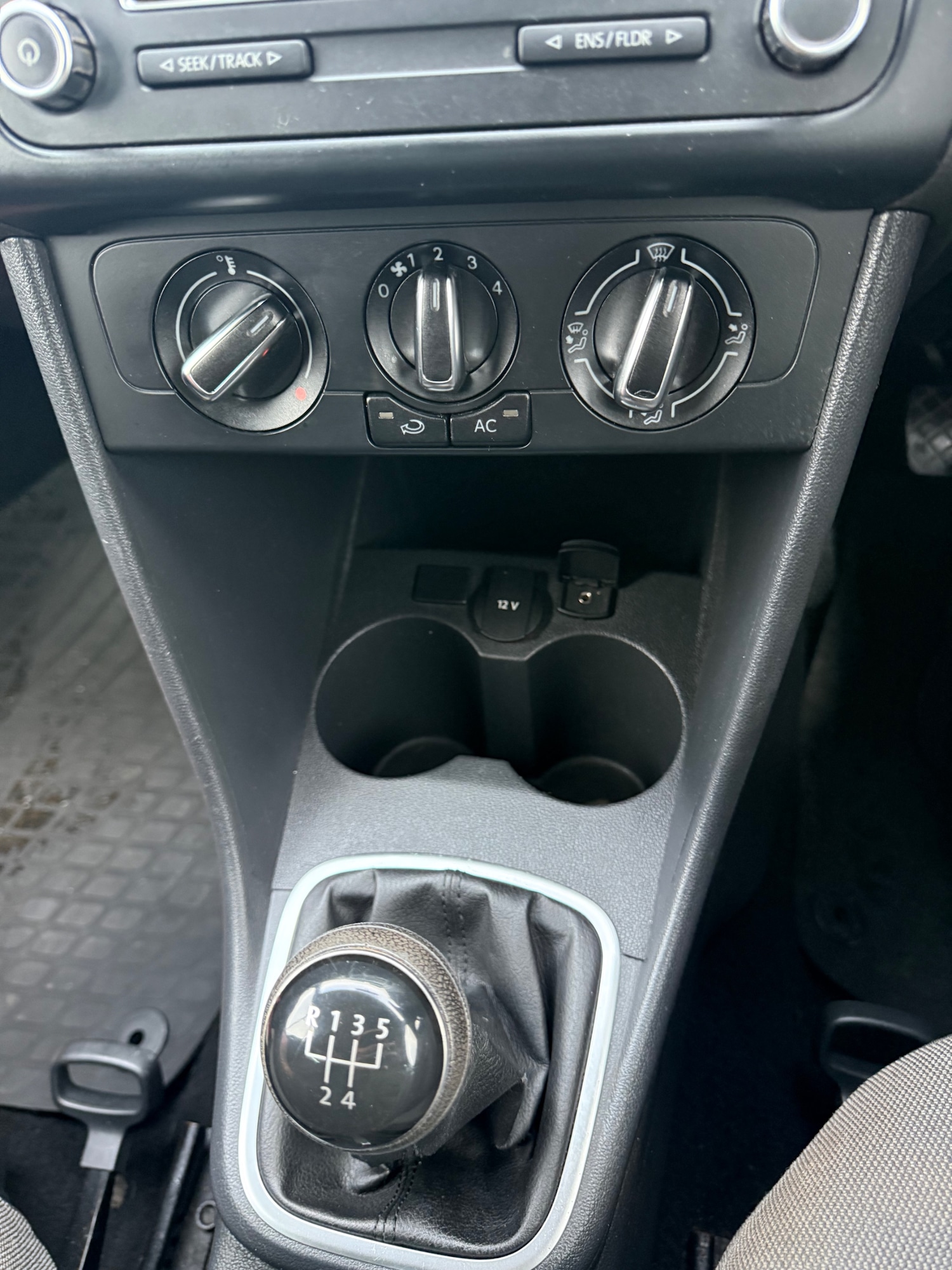 Used Volkswagen Polo 2013 for sale - 76590243: Photo 21