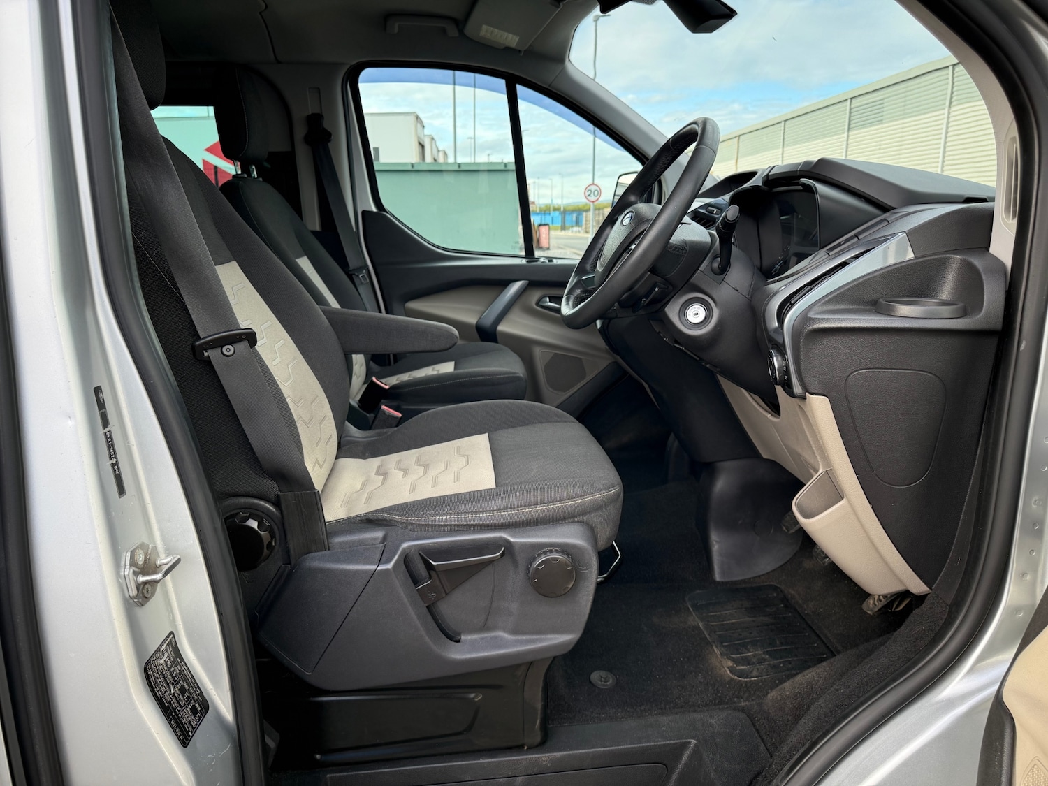 Used Ford Transit Custom 2014 for sale - 76117259: Photo 15