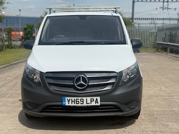 Used Mercedes-Benz Vito 2019 for sale - 78926400: Photo