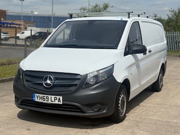Used Mercedes-Benz Vito 2019 for sale - 78926400: Photo