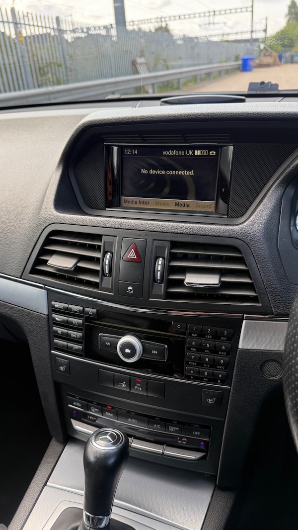 Used Mercedes-Benz E-Class 2009 for sale - 75502252: Photo 12