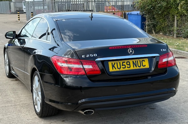 Used Mercedes-Benz E-Class 2009 for sale - 75502252: Photo 7