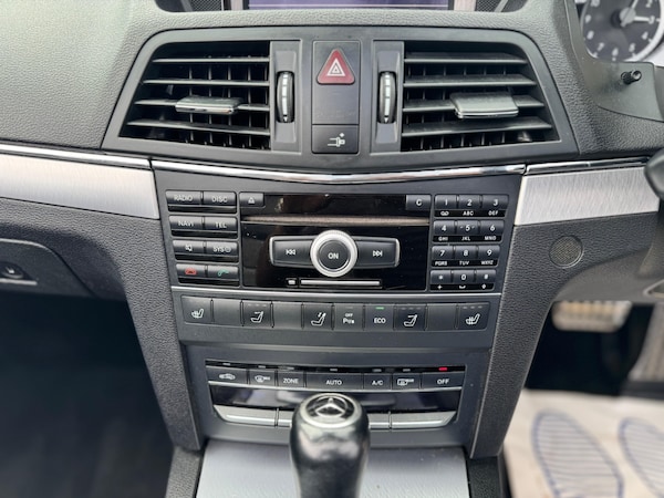 Used Mercedes-Benz E-Class 2011 for sale - 75325843: Photo 17