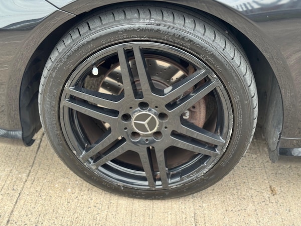 Used Mercedes-Benz E-Class 2011 for sale - 75325843: Photo 21