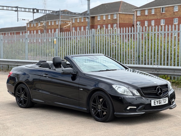 Used Mercedes-Benz E-Class 2011 for sale - 75325843: Photo 2