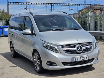 Used Mercedes-Benz V-Class 2018 for sale - 79125876: Photo