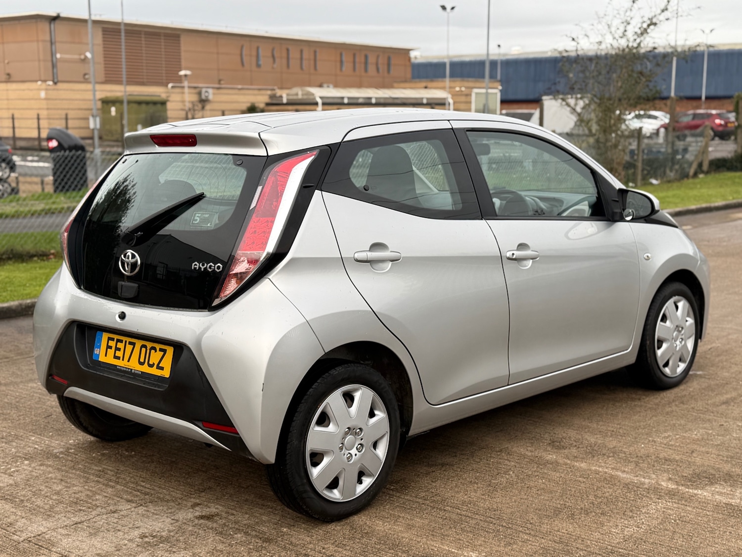 Used Toyota AYGO 2017 for sale - 76861951: Photo 10