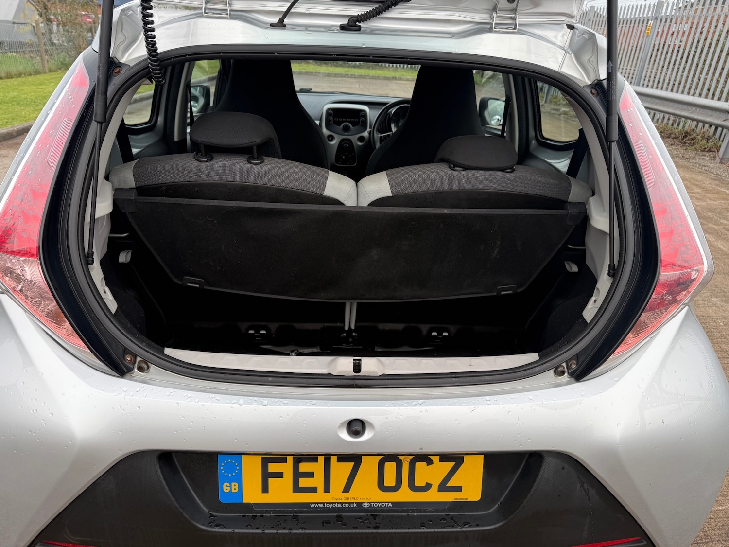 Used Toyota AYGO 2017 for sale - 76861951: Photo 17