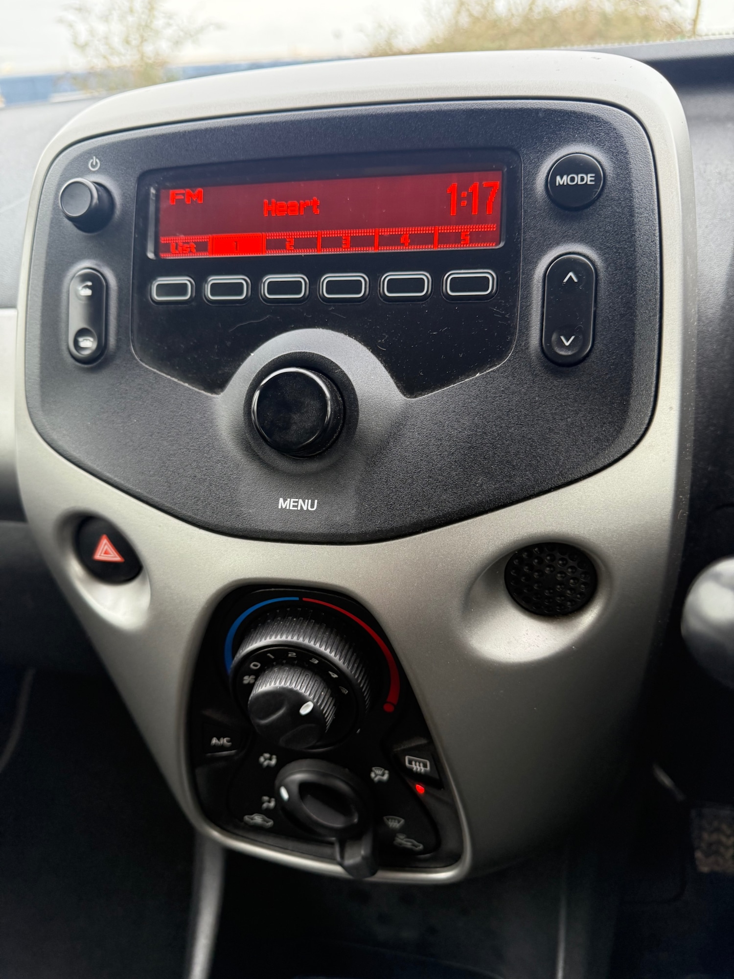 Used Toyota AYGO 2017 for sale - 76861951: Photo 21