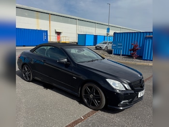 Used Mercedes-Benz E Class 2011 for sale - 78901430: Photo