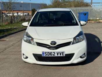 Used Toyota Yaris 2012 for sale - 74284094: Photo