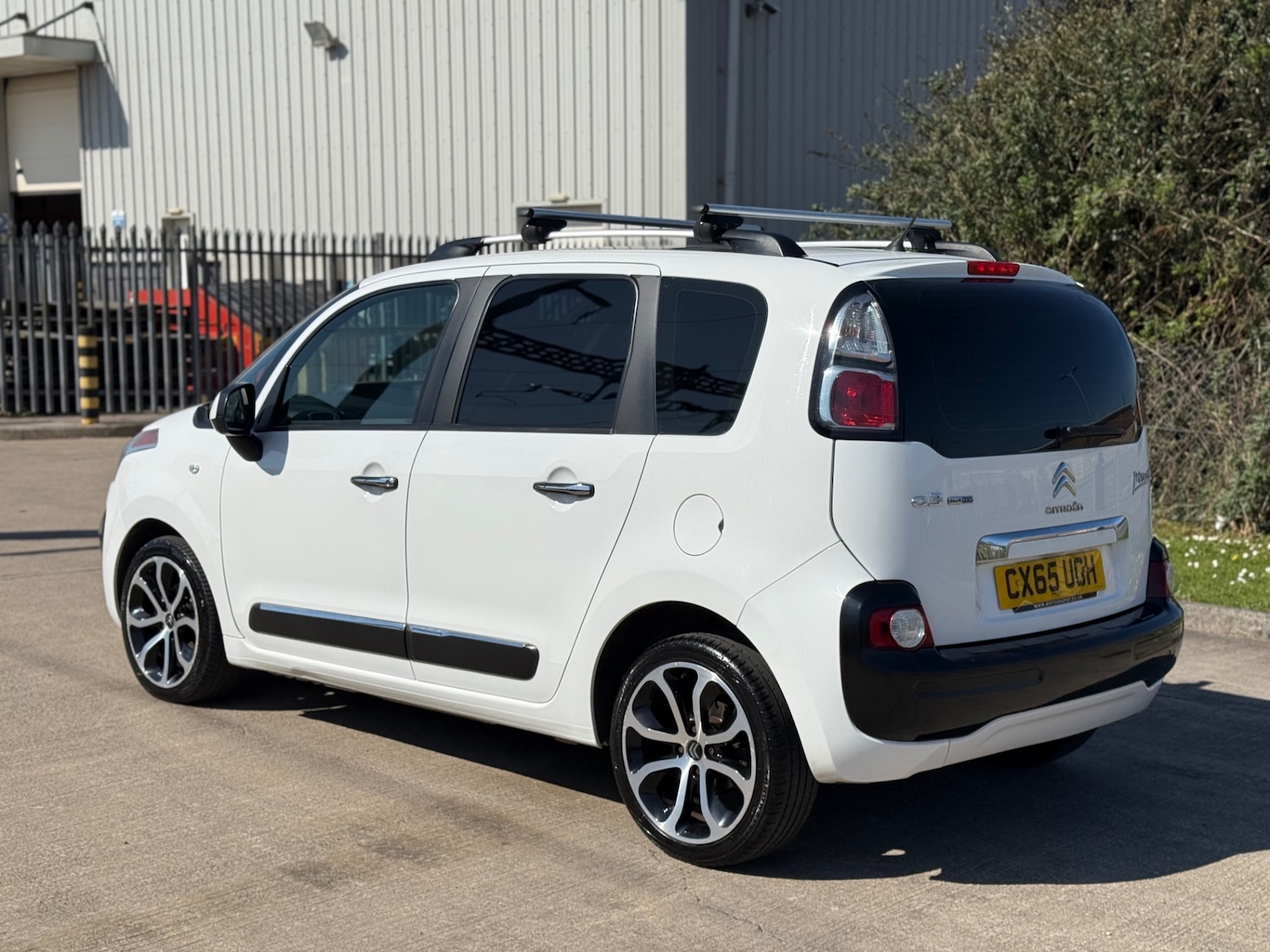 Vehicle 6