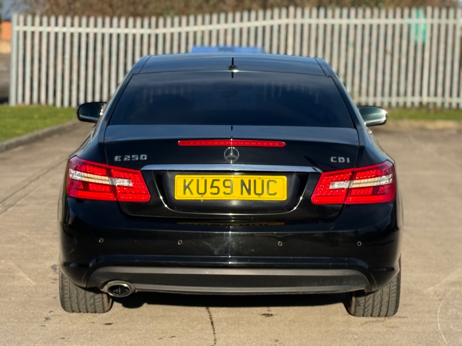 Used Mercedes-Benz E Class 2009 for sale - 77447865: Photo 12