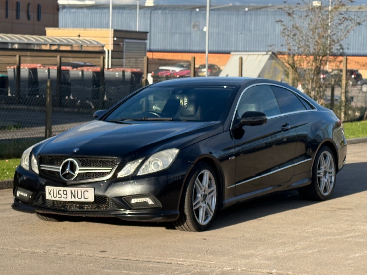 Used Mercedes-Benz E Class 2009 for sale - 77447865: Photo 5