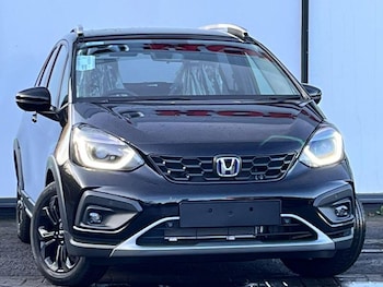 1.5 h i-MMD Crosstar Advance eCVT Euro 6 (s/s) 5dr Automatic