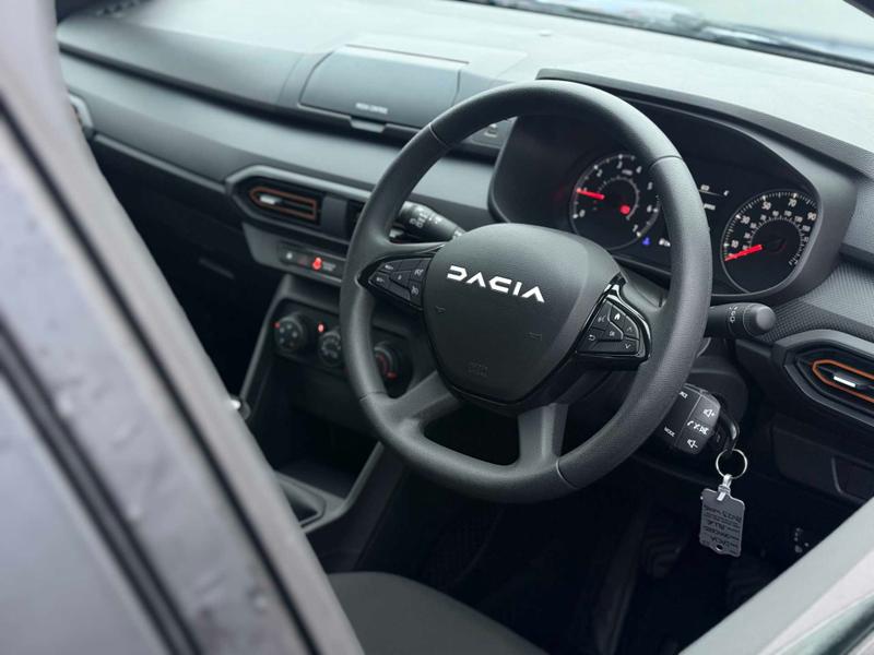 Used Dacia Sandero Stepway 2023 for sale - 76782401: Photo 40