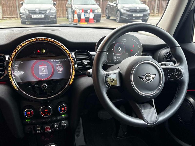 Used MINI Hatch 2023 for sale - 77528964: Photo 15