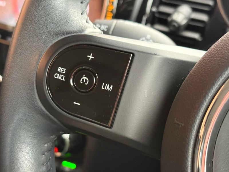 Used MINI Hatch 2023 for sale - 77528964: Photo 17