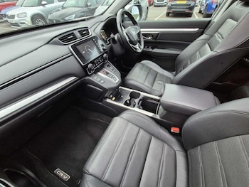Used Honda CR-V 2022 for sale - 76216590: Photo 2