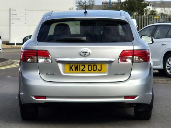 Used Toyota Avensis 2012 for sale - 76222675: Photo 10