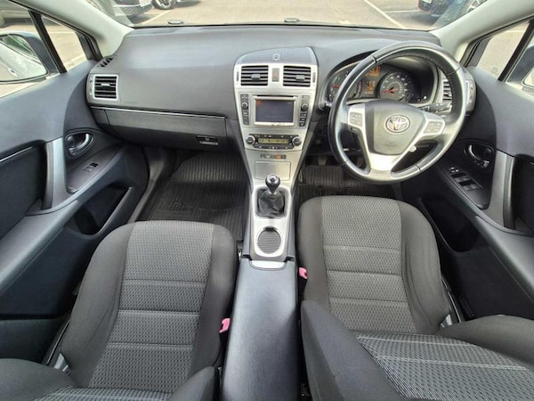 Used Toyota Avensis 2012 for sale - 76222675: Photo 21