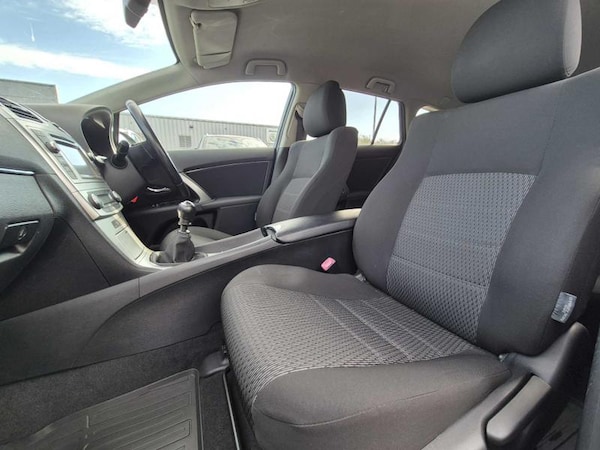 Used Toyota Avensis 2012 for sale - 76222675: Photo 23
