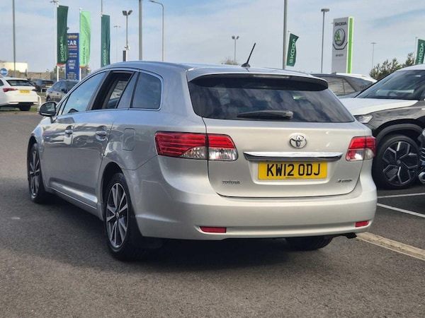 Used Toyota Avensis 2012 for sale - 76222675: Photo 39