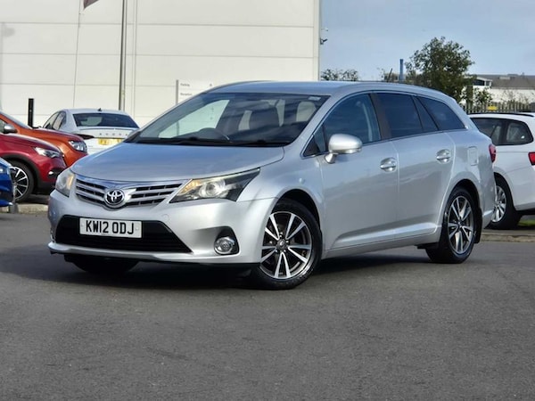 Used Toyota Avensis 2012 for sale - 76222675: Photo 8