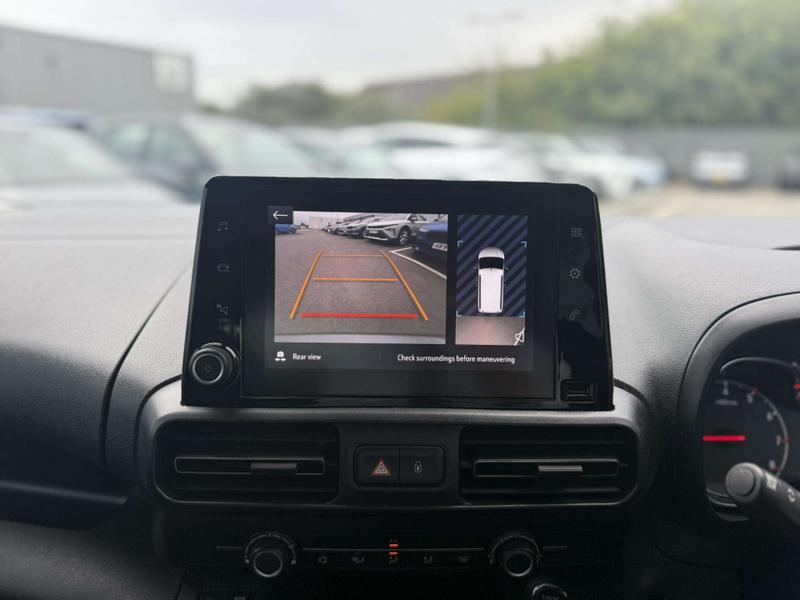 Used Vauxhall Combo Life 2021 for sale - 76434036: Photo 14