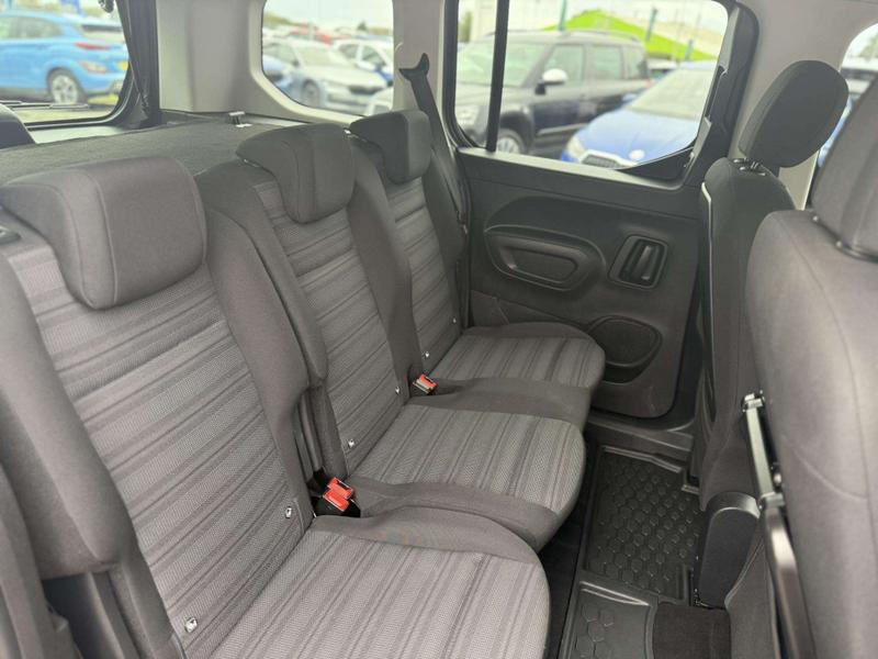 Used Vauxhall Combo Life 2021 for sale - 76434036: Photo 24