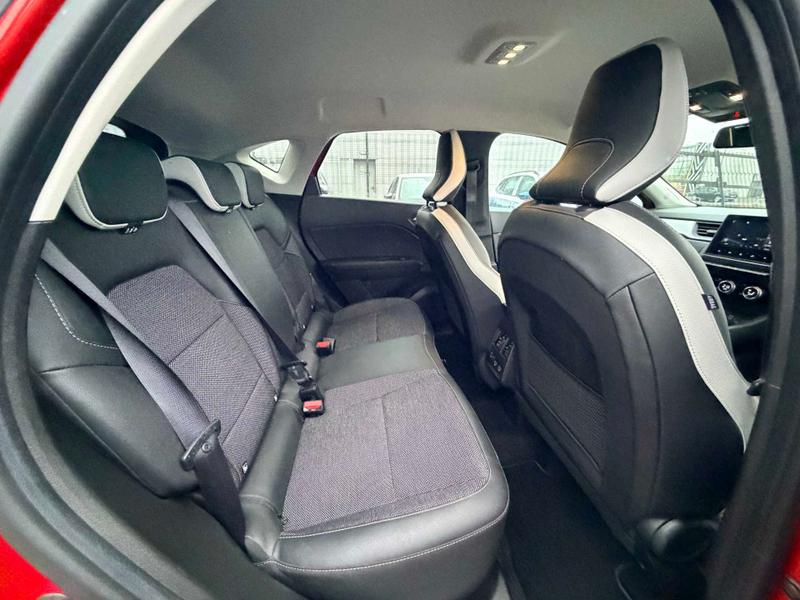 Used Renault Captur 2022 for sale - 77529145: Photo 40