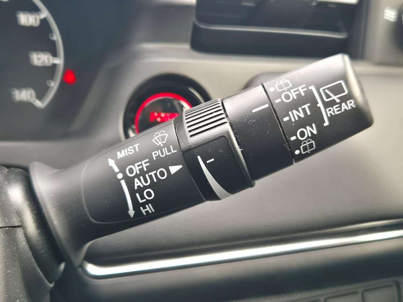 Used Honda HR-V 2023 for sale - 76117607: Photo 30