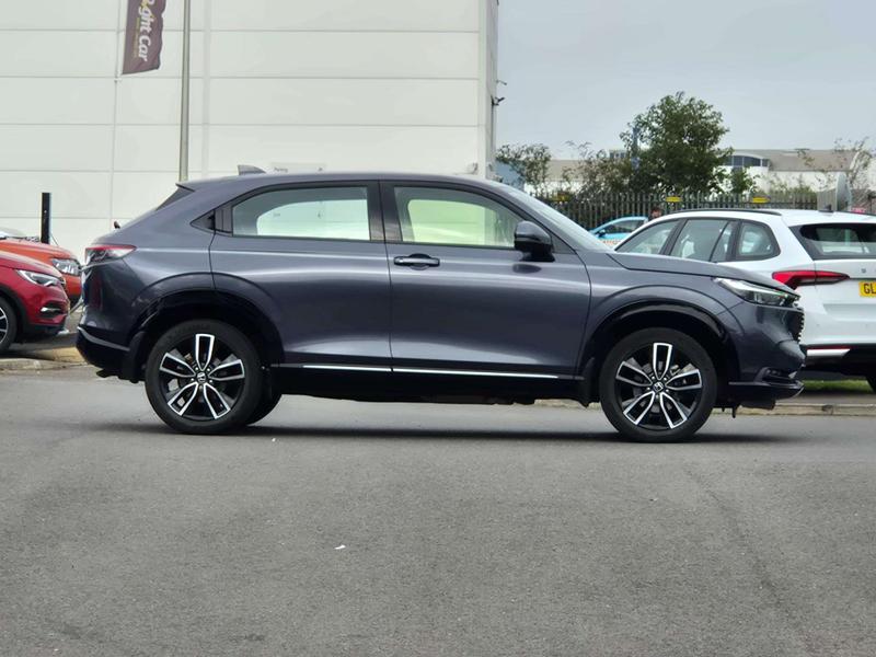 Used Honda HR-V 2023 for sale - 76117607: Photo 4