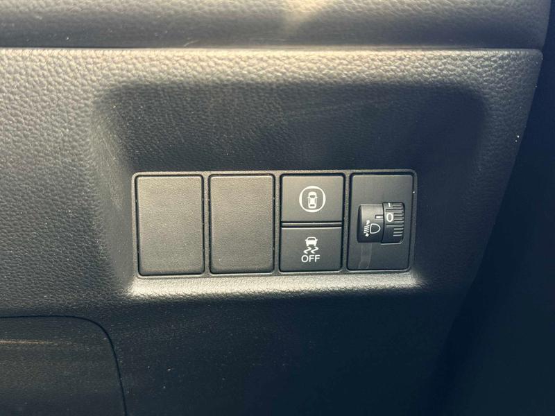 Used Honda Jazz 2023 for sale - 77245230: Photo 30