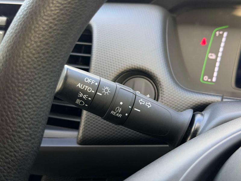 Used Honda Jazz 2023 for sale - 77245230: Photo 33