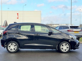 Used Honda Jazz 2023 for sale - 77245230: Photo