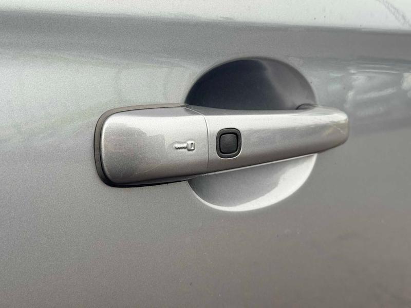 Used Volvo XC60 2017 for sale - 76767107: Photo 15