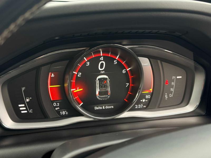 Used Volvo XC60 2017 for sale - 76767107: Photo 35